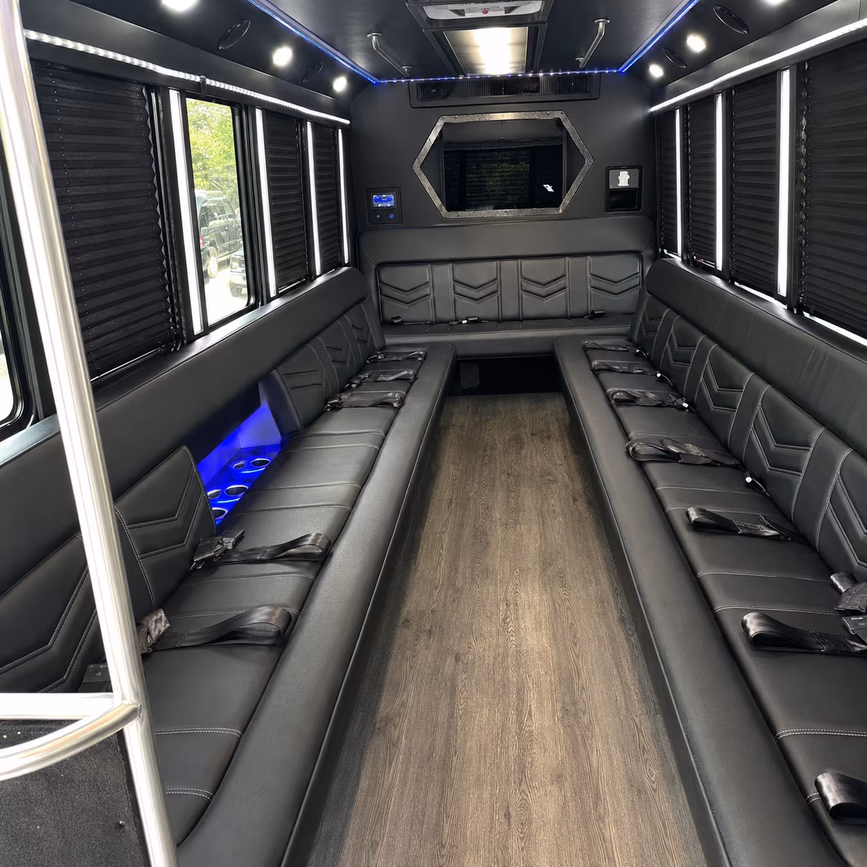 Oakland Birthday, Sweet 16, & Quinceañera Party Bus Rentals