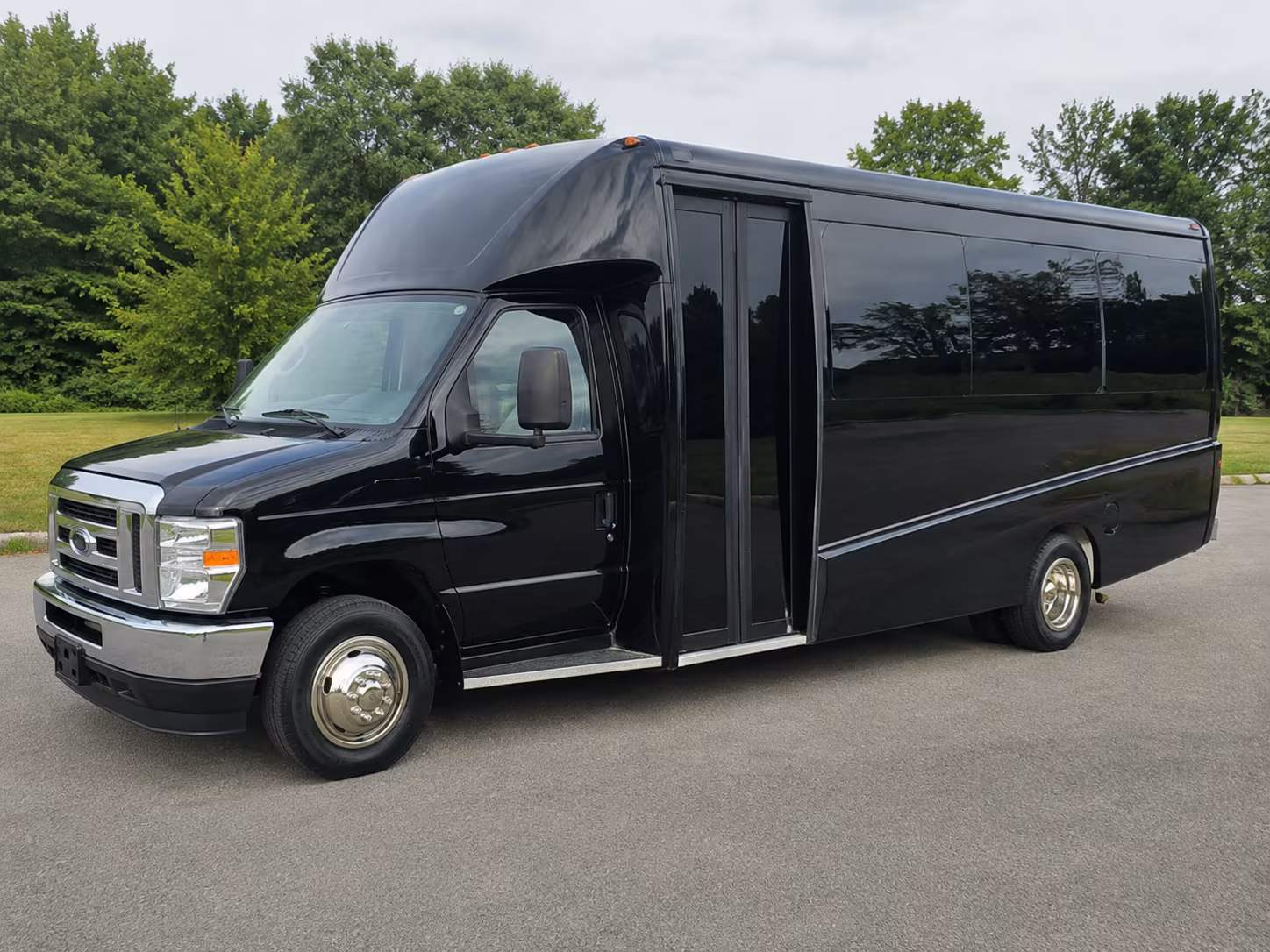 Richmond Airport Shuttles & Transportation