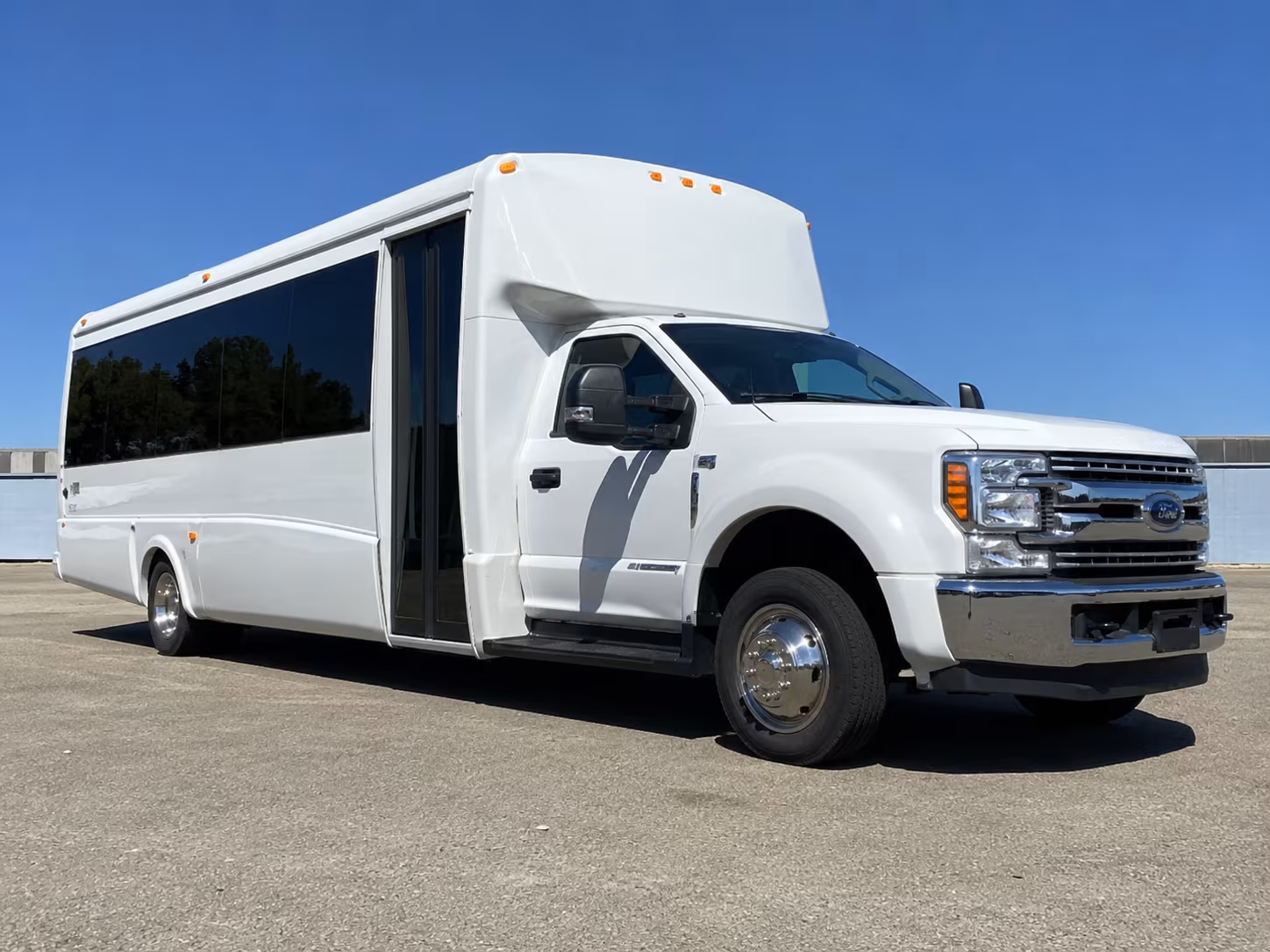 San Leandro School Event & Field Trip Transportation